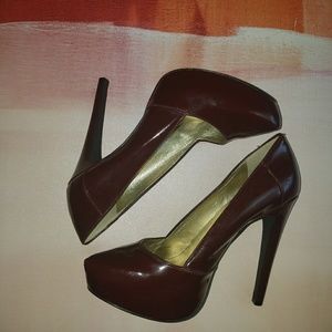 Plum Jessica Simpson hidden platform